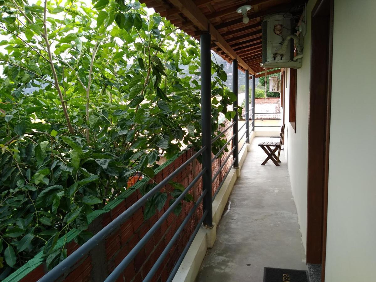 Cafe Preto Pousada E Bistro Мукуже Экстерьер фото